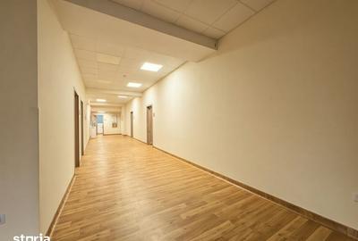 Spațiu comercial, de 276 mp, în Central - 13