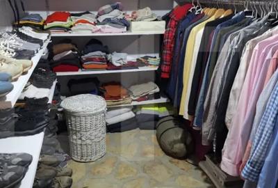 Casă cu 2 camere cu Teren 3300 Mp în Central - 2