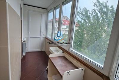 Apartament cu 3 camere în Central - 3