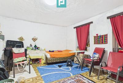 Casă cu 4 camere cu Teren 800 Mp în Mădăras
