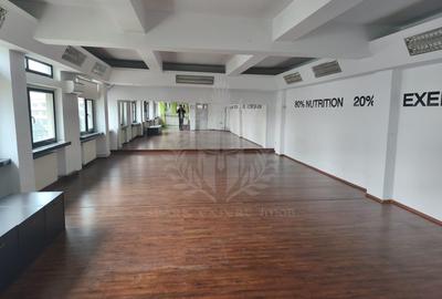 Birou, de 121 mp, în Central - 3