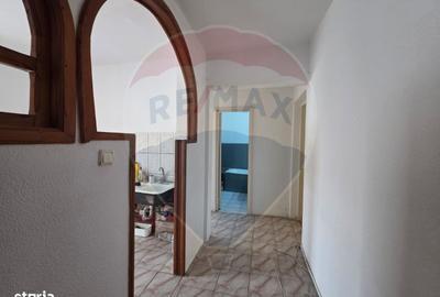 Apartament cu 2 camere decomandat în Sebeș - 9