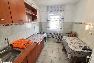 Apartament cu 2 camere decomandat în 9 Mai - 5