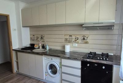 Apartament cu 2 camere semidecomandat în Girocului - 2