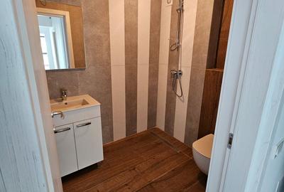Apartament cu 3 camere semidecomandat în Fundeni - 2