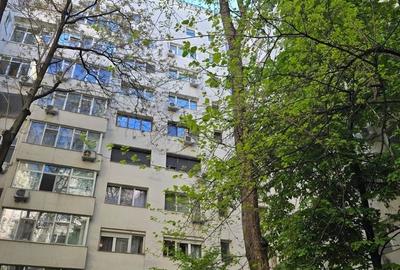 Apartament cu 2 camere în Calea Victoriei