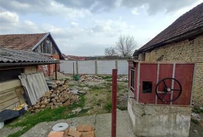 Casă individuală cu 6 camere cu Canalizare în Răcășdia - 26