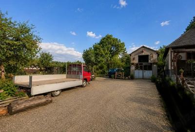 Casă cu Teren 1000 Mp în Central - 9