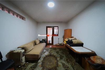 Casă cu 2 camere cu Teren 1133 Mp în Sud - 14
