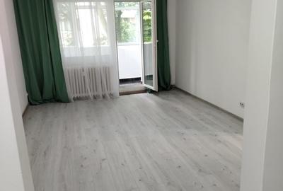 Apartament cu 3 camere decomandat în Tătărași - 7