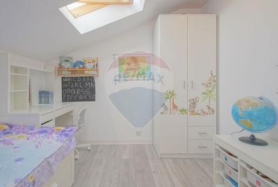Penthouse cu 4 camere semidecomandat, mobilat în Bartolomeu - 20