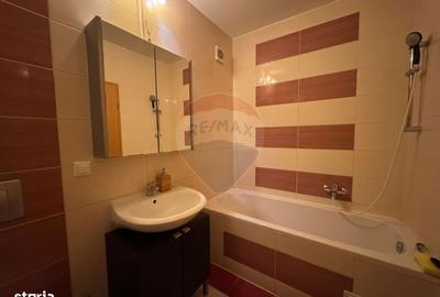Apartament cu 2 camere, mobilat în Florilor - 11