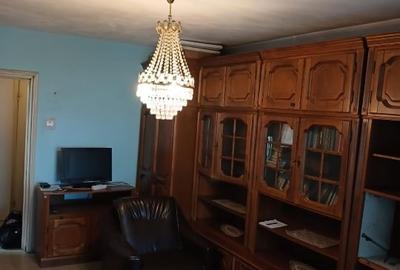 Apartament cu 2 camere semidecomandat, mobilat în Berceni - 11