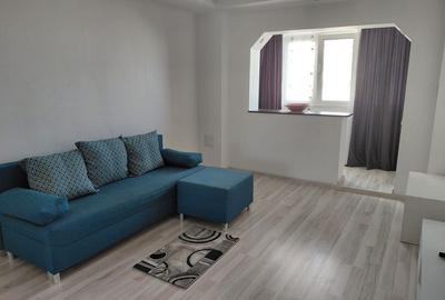 Apartament cu 3 camere decomandat în Berceni