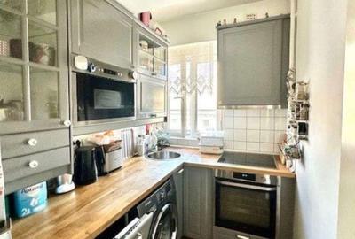 Apartament cu 2 camere decomandat în Calea Victoriei