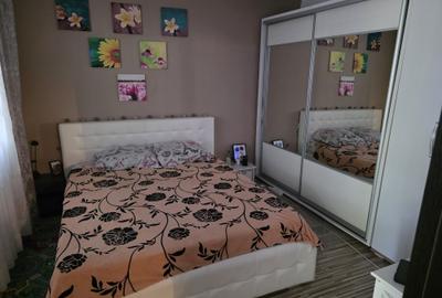 Apartament cu 3 camere semidecomandat în Podu Roș - 6