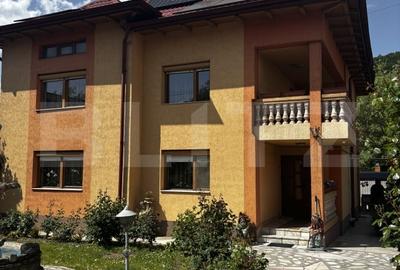 Casă individuală cu 7 camere cu Canalizare în Exterior Vest