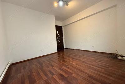 Apartament cu 3 camere decomandat în Central - 2
