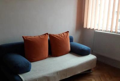 Apartament cu 2 camere decomandat în Central - 8