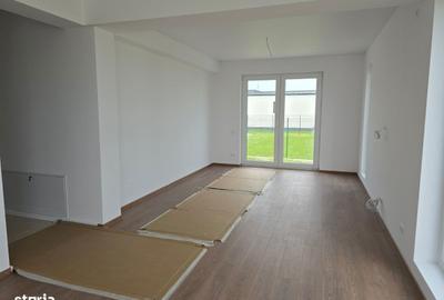 Casă cu 3 camere cu Teren 375 Mp în Berceni - 2