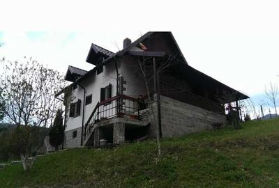 Casă cu 3 camere în Central - 6