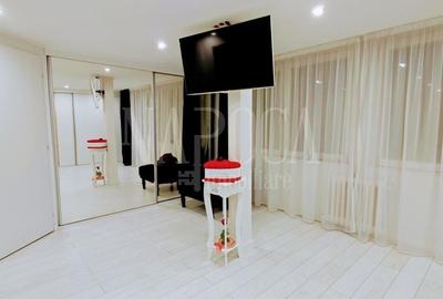 Casă individuală cu 7 camere cu Canalizare în Decebal - 6