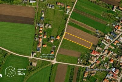 Teren de 5300 mp, în Vladimirescu