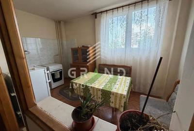 Garsonieră în Central