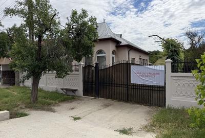 Casă cu 4 camere decomandat în Breb - 1