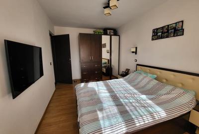 Apartament cu 4 camere decomandat în Calea București - 1