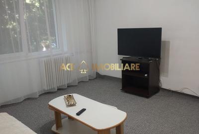 Apartament cu 3 camere decomandat, mobilat în Unirii