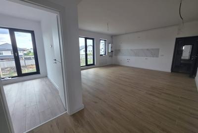 Apartament cu 2 camere decomandat în Bragadiru