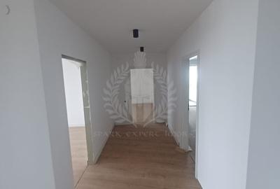 Apartament cu 4 camere decomandat în Central - 1