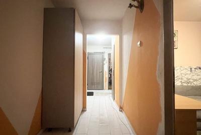 Apartament cu 3 camere decomandat în Lunei