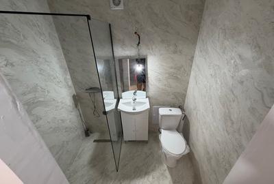 Apartament cu 3 camere decomandat în Drumul Taberei