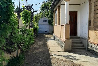 Casă cu 3 camere în Central - 2