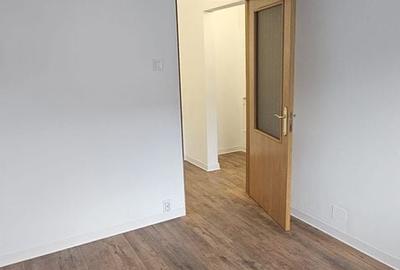 Apartament cu 3 camere decomandat în Nicolina - 14