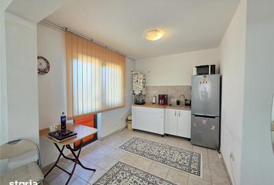 Apartament cu 2 camere semidecomandat în Rahova