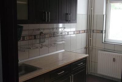 Apartament decomandat în 13 Septembrie