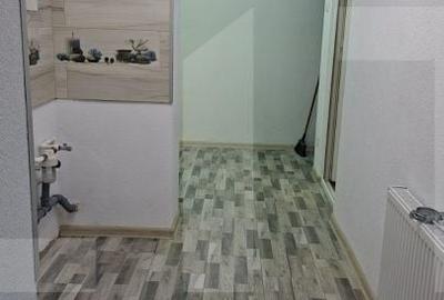 Apartament cu 3 camere în Central - 10