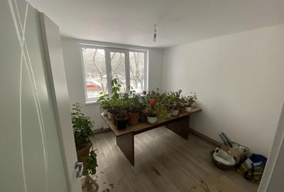 Apartament cu 3 camere decomandat în Central - 3