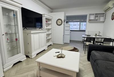 Apartament cu 2 camere semidecomandat în Militari