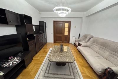Apartament cu 2 camere decomandat în Exterior Vest