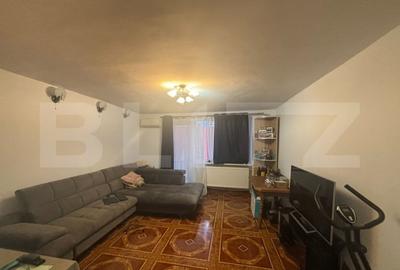 Apartament cu 3 camere decomandat, mobilat în Cloșca