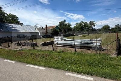 Teren de 1300 mp, în Central