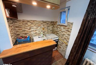 Apartament cu 2 camere nedecomandat în Tătărași