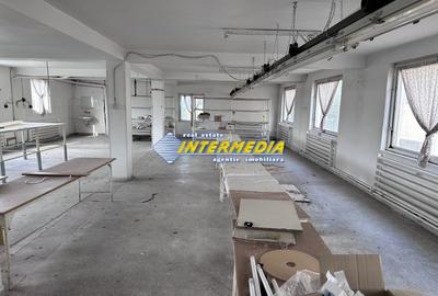 Spațiu comercial, de 250 mp, în Central