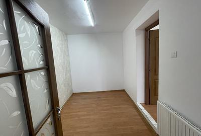 Birou, de 40 mp, în Lizeanu - 7
