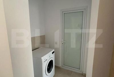 Apartament cu 3 camere semidecomandat în Micro 11 - 1