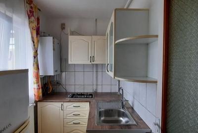 Garsonieră decomandată în Central - 2